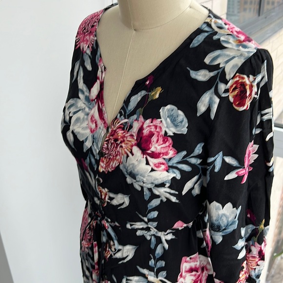 RIP CURL WOMEN'S WILDFLOWER MAXI DRESS - Picture 2 of 7